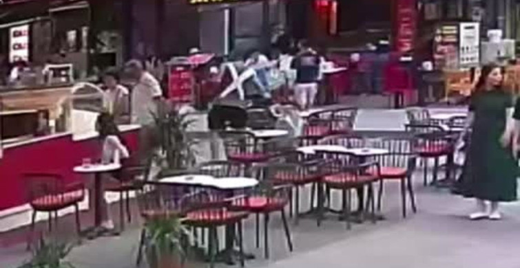 Fethiye'de Şüpheli Kaçarken Tek Yumrukla Yakalandı