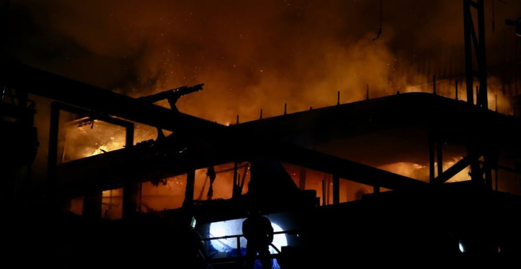 Fethiye'deki Tersanede Yangın Kontrol Altına Alındı