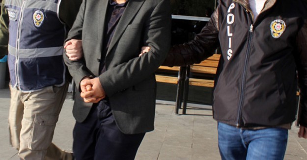 FETÖ'cü Eski Emniyet Müdürü Sahte Kimlikle Yakalandı