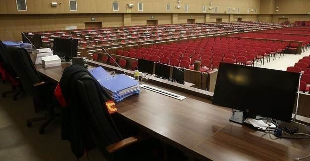 FETÖ'cü Pilot Tuğgeneral Çelenk Müebbet Hapis Cezasına Çarptırıldı