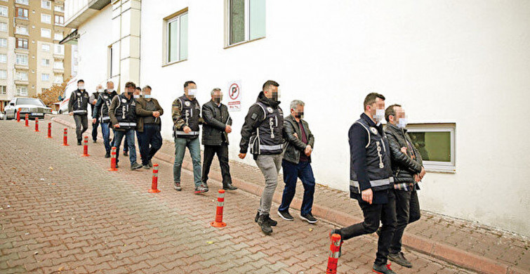 FETÖ'cülerden Akılalmaz Tehdit:' Bize Himmet Vermezseniz İhbar Ederiz'