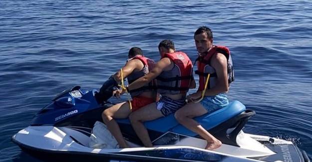 Jet Ski ile Kaçan FETÖ'cülere Bir Darbede Yunandan
