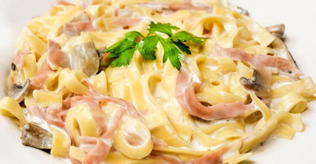 Fettucini Alfredo Nasıl Yapılır? Fettucini Alfredo Tarifi