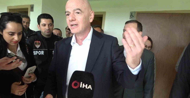 FIFA Başkanı Gianni Infantino İran Milli Takımı ile Buluştu
