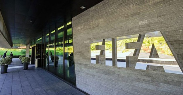 FIFA’dan Rusya’ya Irkçılık Cezası!