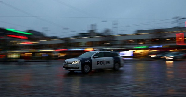Finlandiya'nın Başkenti Helsinki'de Mescide Saldırıldı