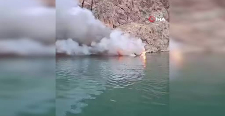 Fırat Nehri'nde tekne yangını: Yaralanan yok