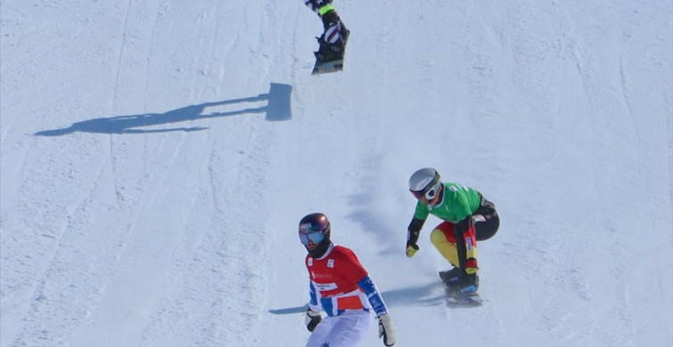 FIS SBX Snowboard Dünya Kupası Erzurum'da Tamamlandı