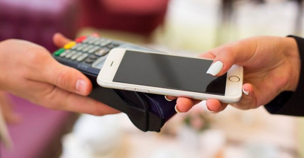 Fiyatı 3 Bin 500 Lirayı Geçen Cep Telefonlarına 12 Ay Vade Uygulaması Nisan'a Kadar Sürecek