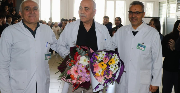 Fizik Öğretmeni Yunus Kök, 37 Yıllık Kariyerine Veda Etti