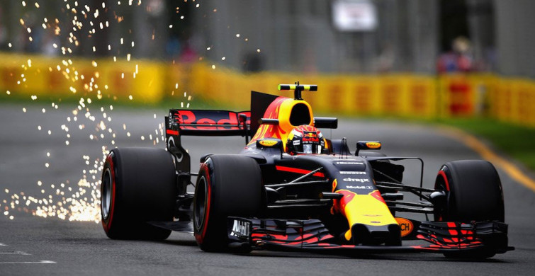 Formula 1 Türkiye GP'si İçin Hazırladığı Dikkat Çekici Poster