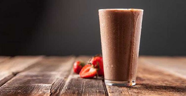 Formuna Dikkat Edenlere Smoothie Tarifi