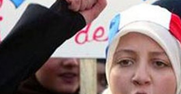 Fransa'dan Skandal Başörtüsü Yasağı