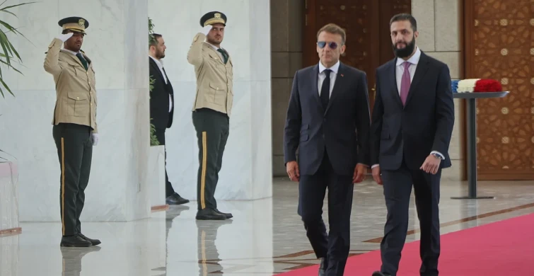 Fransa'nın Suriye planı! Macron şirketlerle Şam'da sahaya indi