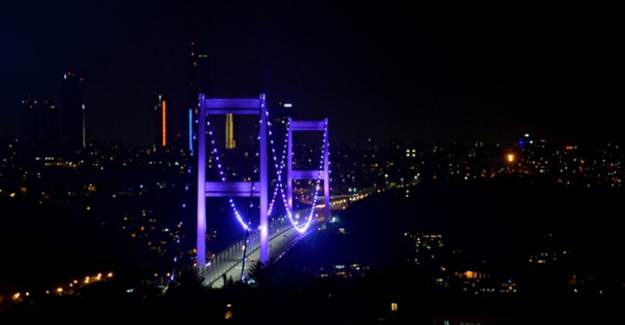 FSM Köprüsü Mora Bürünecek