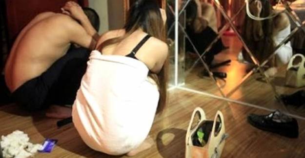 Fuhuş Pazarlığı Ardından Otel Odasına Çıkan 2 Arkadaş Gasp Edildi