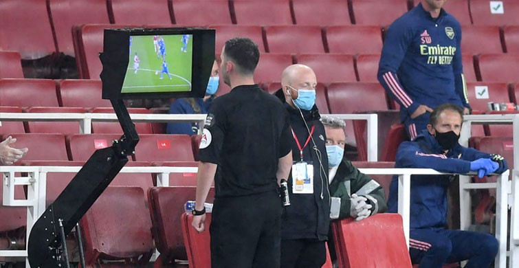 Futbol Dünyası Tartışmalı VAR Kararlarında Düzenlemeye Gidilmesini İstiyor