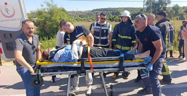 Futbolcu Furkan Perker Ailesiyle Kaza Geçirdi
