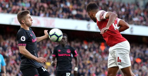 Futbolda Elle Oynama Kuralı Değişiyor