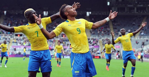 Gabon Milli Takımı Aubameyang'ın Babasına Emanet!
