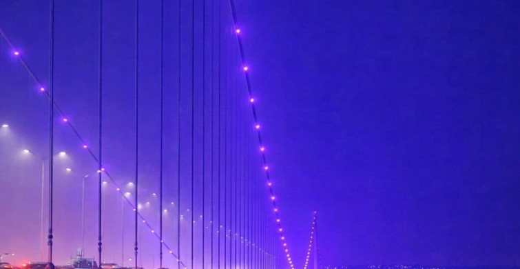 Galata Kulesi'nde Kanserde Erken Teşhis Mesajı