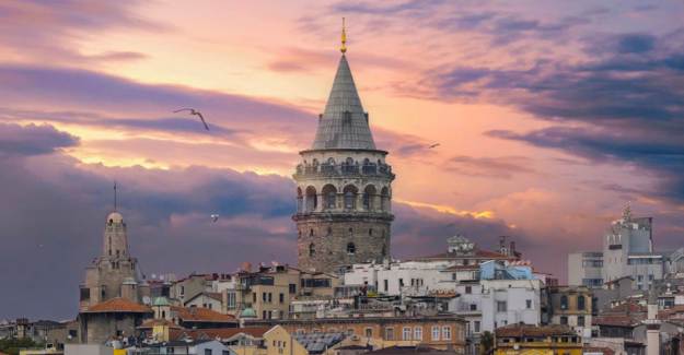 Galata Kulesi'ne 1 Haftada Gelen Ziyaretçi Sayısı Belli Oldu