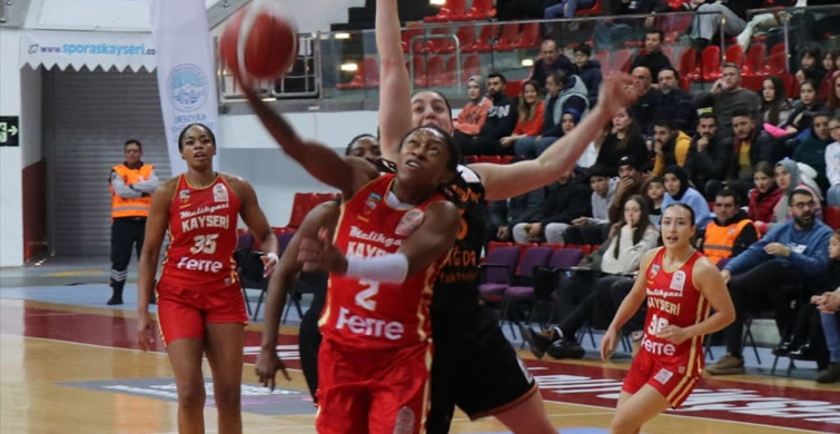 Galatasaray Çağdaş Faktoring'in Önemli Galibiyeti