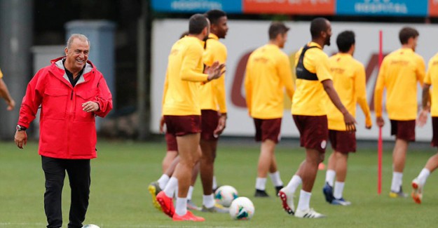 Galatasaray Çift Antrenman Yaptı