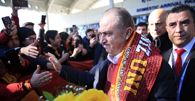Galatasaray Ekibi Antalya'da!