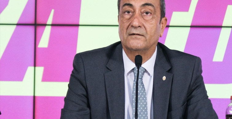 Galatasaray Erkek Voleybol Takımı'nın Yeni Transferleri İçin İmza Töreni
