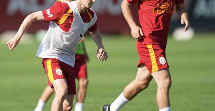Galatasaray, günü çift antrenmanla tamamladı