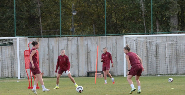 Galatasaray Kadın Futbol Takımı Yeni Sezon Hazırlıklarına Bolu'da Devam Ediyor