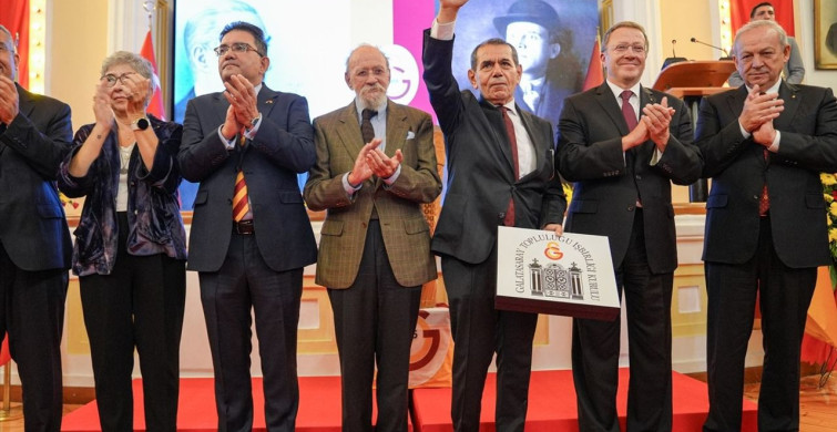 Galatasaray Kulübü 120. Yılını Coşkuyla Kutladı