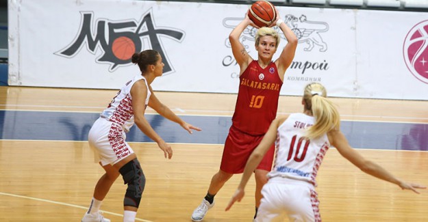 Galatasaray Moskova’da Farklı Kazandı!
