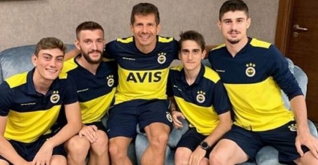 'Galatasaray Oynatıyor Siz Neden Oynatmıyorsunuz?'