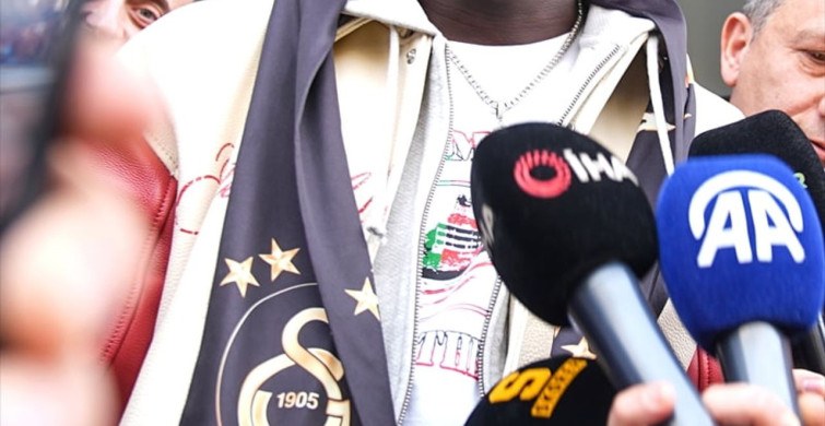 Galatasaray, Renato Nhaga ile Görüşmelere Başladı