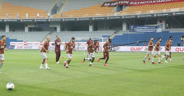 Galatasaray Yarıştan Kopmak İçin Pandemiyi Bekliyormuş!