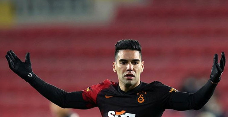 Galatasaray'a Falcao'dan Kötü Haber