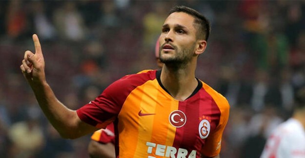 Galatasaray'da Beklenmedik Ayrılık!