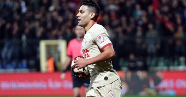 Galatasaray'da Falcao Sevinci