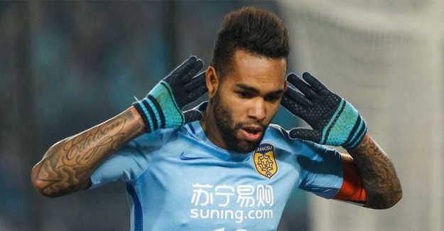 Galatasaray'da Hedef Alex Teixeira 