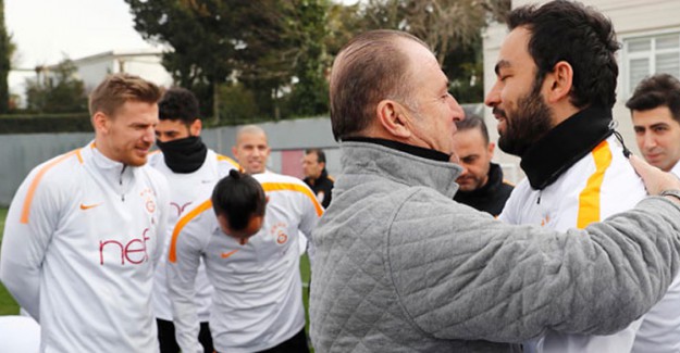 Galatasaray'da Maaş Krizi! Tam 7 Aydır Bedava Oynuyorlar