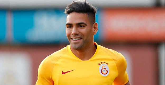 Galatasaray'da Radamel Falcao Sevinci