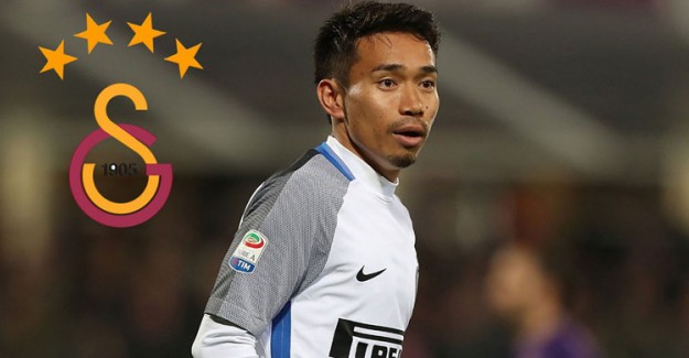 Galatasaraylı Taraftarlar  Yeni Transfer Olan Futbolcuları İçin Sürpriz Pankart Hazırladı
