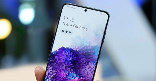 Galaxy S20 Ultra'daki Yeşil Ekran Sorunu Giderildi 