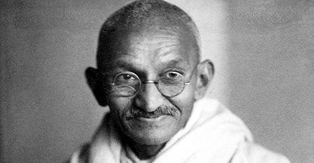 Gandhi'nin Gözlüğü 340 Bin Dolar Etti