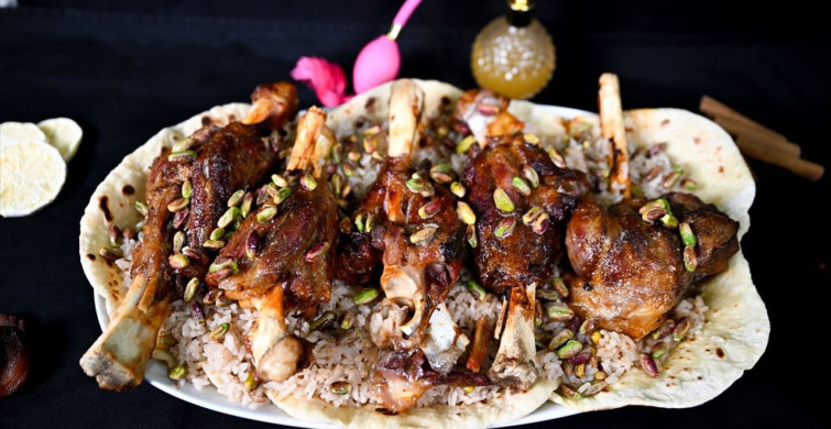 Gastronomi Öğrencilerinden Yenilebilir Parfüm İnovasyonu