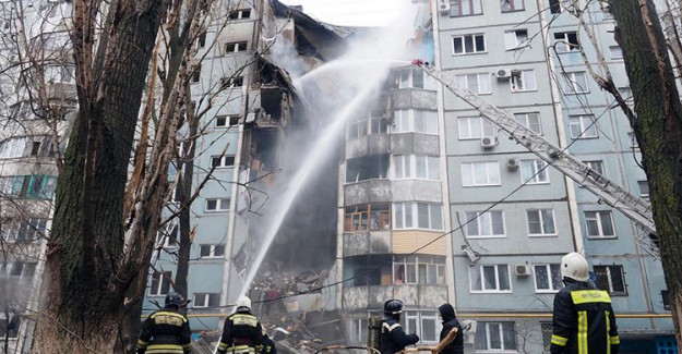 Gaz Patlamasında 3 Kişi Hayatını Kaybetti