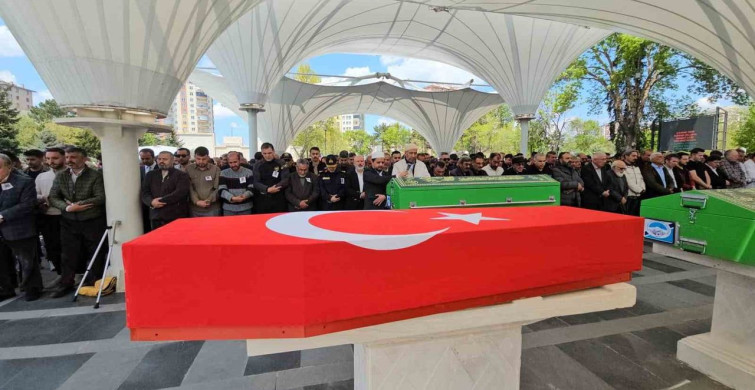 Gazi Polis Mehmet Emrullah Kaya Son Yolculuğuna Uğurlandı