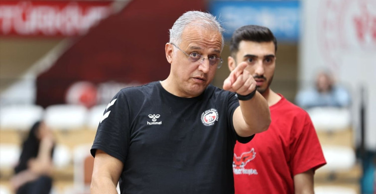 Gaziantep Gençlikspor'un Efeler Ligi'ndeki Mücadelesi